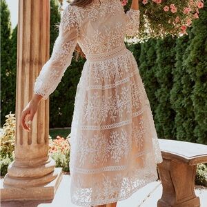 Ivy City Sicily dress champagne lining size M